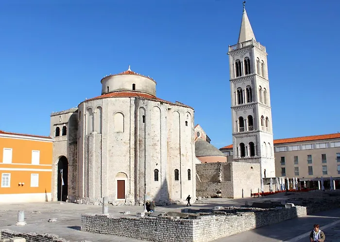 Appartement Family-friendly With Swimming Pool - 23646 *