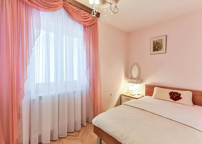 Family-friendly With Swimming Pool - 23646 Appartement Zadar